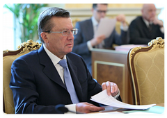 First Deputy Prime Minister Viktor Zubkov before the meeting of the Government Presidium|26 march, 2009|10:35