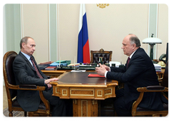 Prime Minister Vladimir Putin held a meeting with the leader of the CPRF in the State Duma, Gennady Zyuganov|27 march, 2009|14:29