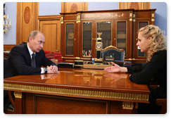 Prime Minister Vladimir Putin held a working meeting with Minister of Healthcare and Social Development Tatiana Golikova