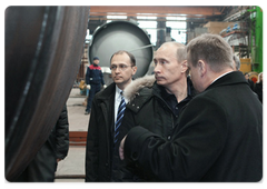 Prime Minister Vladimir Putin visiting the ZiO-Podolsk Machine-Building Plant in Moscow Region|4 march, 2009|14:00