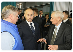 Prime Minister Vladimir Putin on a visit to the Academician Krylov Central Research Institute that specializes in shipbuilding|6 march, 2009|16:56
