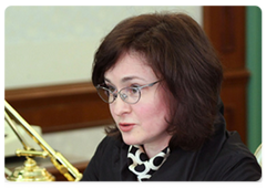 Economic Development Minister Elvira Nabiullina during a meeting with Prime Minister Vladimir Putin|16 april, 2009|18:46