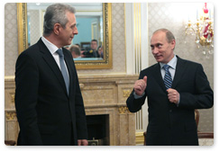 Prime Minister Vladimir Putin met with Stanislaw Tillich, Minister-President of Saxony, Germany