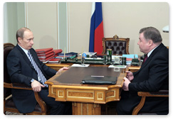 Prime Minister Vladimir Putin met with Orel Region Governor Alexander Kozlov