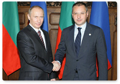 Prime Minister Vladimir Putin conducted talks with his Bulgarian counterpart Sergei Stanishev