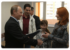 Prime Minister Vladimir Putin visiting the Astrakhan centre to see dilapidated residential houses and old barracks|30 april, 2009|17:48