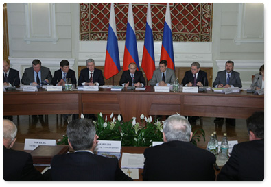 В.В.Путин провел расширенное заседание президиума Совета по развитию местного самоуправления