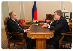 Vladimir Putin at the working meeting with Deputy Prime Minister and Minister of Finance Alexey Kudrin|4 april, 2009|12:00