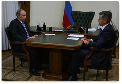 Prime Minister Vladimir Putin met with Astrakhan Region Governor Alexander Zhilkin