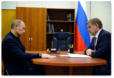 В.В.Путин провел рабочую встречу с губернатором Приморского края С.М.Дарькиным