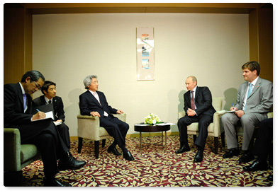 Prime Minister Vladimir Putin met with former Japanese Prime Minister Junichiro Koizumi