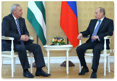 Prime Minister Vladimir Putin met with President of the Republic of Abkhazia, Sergei Bagapsh