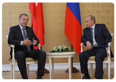 В.В.Путин встретился в Сочи с Премьер-министром Турции Р.Эрдоганом|16 мая, 2009|17:09