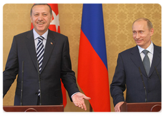 Prime Minister Vladimir Putin and the Prime Minister of Turkey, Recep Tayyip Erdogan, holding a joint press conference following their talks in Sochi|16 may, 2009|19:53