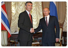 Prime Minister Vladimir Putin meeting with his Norwegian counterpart Jens Stoltenberg|19 may, 2009|11:00