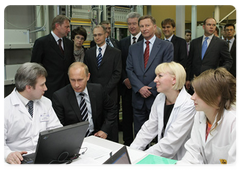 Prime Minister Vladimir Putin at the Nikolai Dukhov Research Institute of Automation|20 may, 2009|11:11