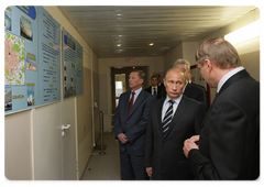 Prime Minister Vladimir Putin at the Nikolai Dukhov Research Institute of Automation|20 may, 2009|11:11