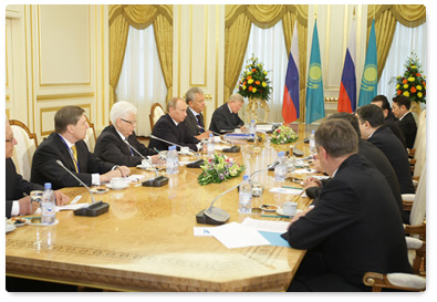 В.В.Путин, прибывший с рабочим визитом в Астану, встретился с Президентом Республики Казахстан Н.А.Назарбаевым