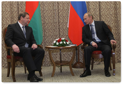 Prime Minister Vladimir Putin met with his Belarusian counterpart, Sergei Sidorsky, in Astana