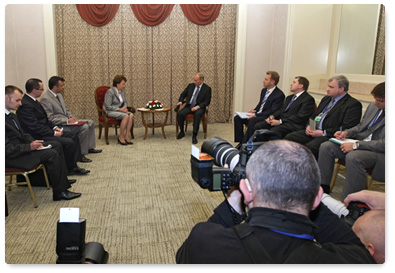 Prime Minister Vladimir Putin met with Acting Prime Minister of Moldova Zinaida Greceanii