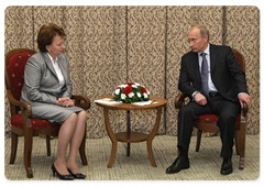 Prime Minister Vladimir Putin during a meeting with Acting Prime Minister of Moldova Zinaida Greceanii in Astana|22 may, 2009|13:55