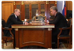 Prime Minister Vladimir Putin held a meeting with Trade and Industry Minister Viktor Khristenko