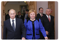 Prime Minister Vladimir Putin with wife Lyudmila arrived at Moscow's Christ the Saviour Cathedral to personally congratulate Russian Orthodox Patriarch Kirill on his Name Day|24 may, 2009|17:27