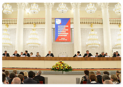 Prime Minister Vladimir Putin taking part in the National Conference of the Chairmen of Primary Trade Union Organisations – FNPR Members|26 may, 2009|16:09