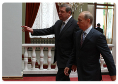 Prime Minister Vladimir Putin holding talks with his Belarusian counterpart Sergei Sidorsky|28 may, 2009|18:56