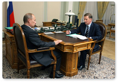 Prime Minister Vladimir Putin held a working meeting with Deputy Prime Minister Sergei Ivanov