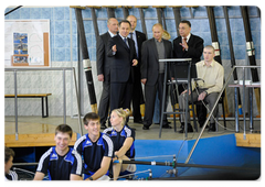 Prime Minister Vladimir Putin visiting Moscow Olympic Reserve School No. 2|7 may, 2009|16:22