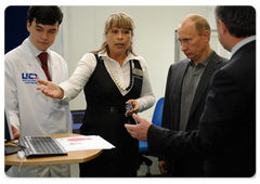 Prime Minister Vladimir Putin visiting Moscow Olympic Reserve School No. 2|7 may, 2009|16:22