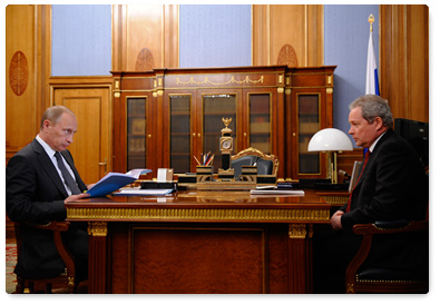 Prime Minister Vladimir Putin held a working meeting with Minister of Regional Development Viktor Basargin