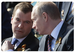 President Dmitry Medvedev and Prime Minister Vladimir Putin at the Victory Day parade on Red Square, celebrating the 64th anniversary of Victory in the Second World War|9 may, 2009|13:16