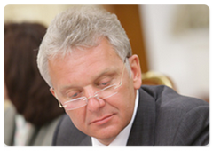 Russian Industry and Trade Minister Victor Khristenko during a Government Presidium meeting|1 june, 2009|15:49