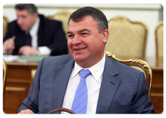 Minister of Defence Anatoly Serdyukov at a Government Presidium meeting|15 june, 2009|17:19