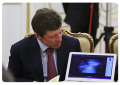 Deputy Prime Minister Dmitry Kozak at a Government Presidium meeting|15 june, 2009|17:19