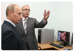 Prime Minister Vladimir Putin visiting the medical facilities in the Altai Territory|19 june, 2009|16:25