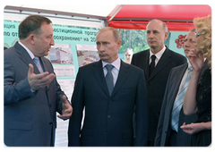 Prime Minister Vladimir Putin visiting the medical facilities in the Altai Territory|19 june, 2009|16:25