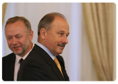 Vnesheconombank Chairman Vladimir Dmitriyev during talks between Russian Prime Minister Vladimir Putin and Venezuelan Vice President Ramon Carrizalez|23 june, 2009|16:12