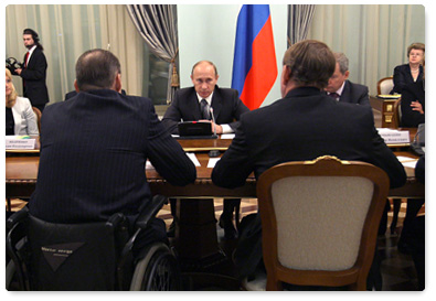 В.В.Путин провел встречу с представителями всероссийских общественных организаций инвалидов