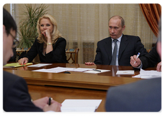 Председатель Правительства Российской Федерации В.В.Путин встретился с Генеральным директором Всемирной организации здравоохранения М.Чен|26 июня, 2009|15:01