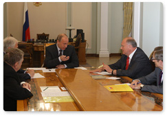 Vladimir Putin met with the leaders of State Duma parties