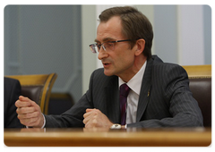 Leader of  A Just Russia faction in the Duma Nikolai Levichev at a meeting with Prime Minister Vladimir Putin|28 june, 2009|21:13