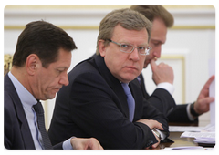 Alexander Zhukov, Alexei Kudrin and Igor Shuvalov (left to right) during the meeting on the tentative basic parameters of the budget for 2010 and the planning period of 2011-2012, and principles of budget expenditure|29 june, 2009|16:40