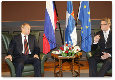 В.В.Путин провел переговоры с Премьер-министром Финляндской Республики М.Ванханеном