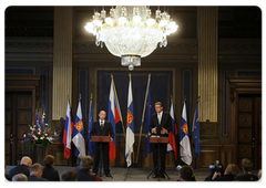 По итогам российско-финляндских межправительственных переговоров В.В.Путин и Премьер-министр Финляндии М.Ванханен провели совместную пресс-конференцию|2 июня, 2009|18:48