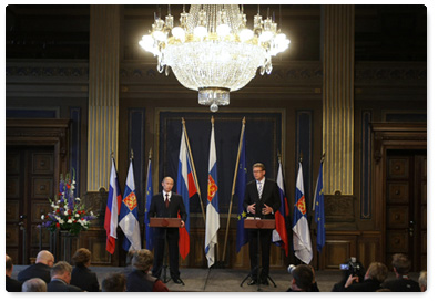 В.В.Путин и Премьер-министр Финляндии М.Ванханен провели совместную пресс-конференцию