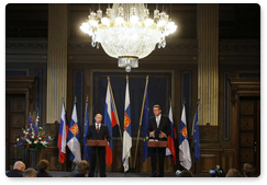 В.В.Путин и Премьер-министр Финляндии М.Ванханен провели совместную пресс-конференцию