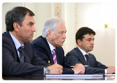 Viacheslav Volodin, Boris Gryzlov, Andrei Vorobyov during the meeting between Prime Minister Vladimir Putin and the representatives of the United Russia political party|8 june, 2009|18:42